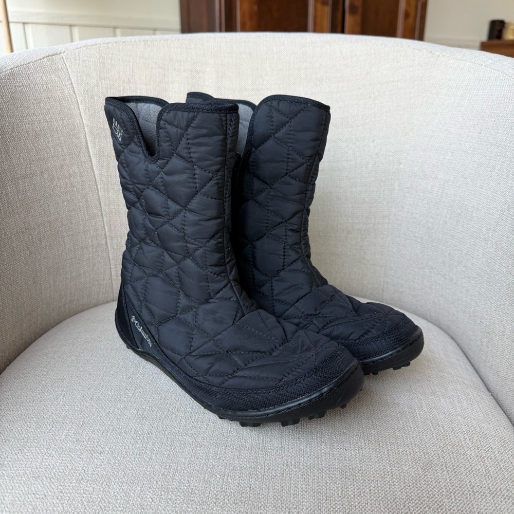 Columbia Women's Black Winter Snow Boots
